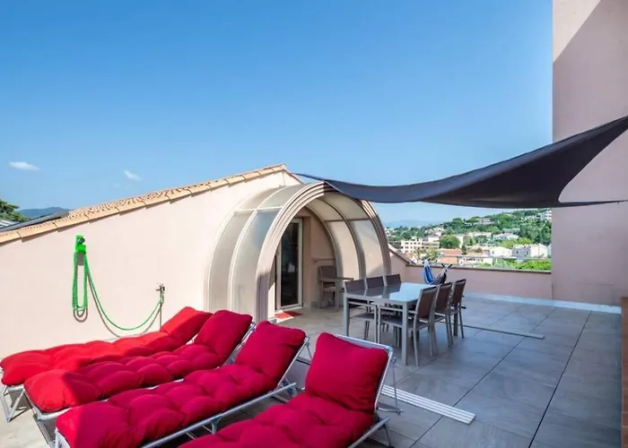 C009-Duplex Avec Vue Sur Mer Et Piscine