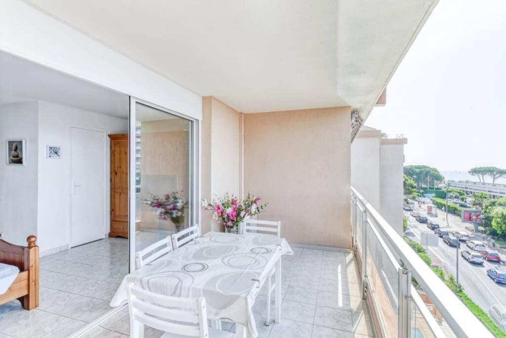 Apartment C009-duplex Avec Vue Sur Et Piscine Cannes